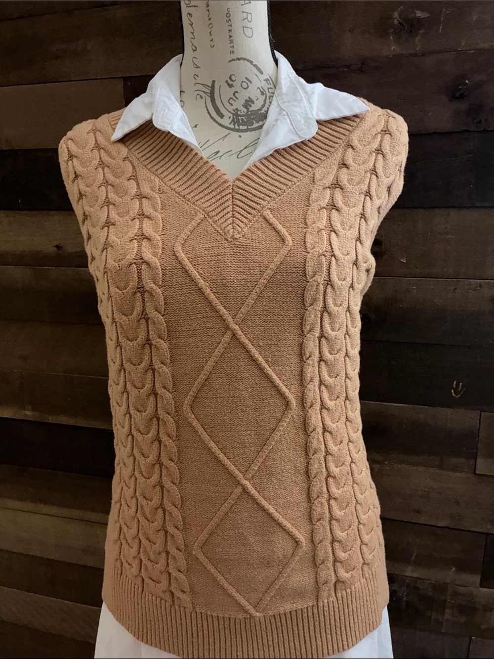 Classic Cable Knit V-Neck Sweater Vest in Camel